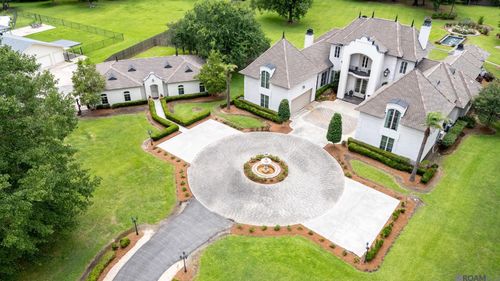 16570 Spillers Way, Baton Rouge, LA, 70817-1742 | Card Image