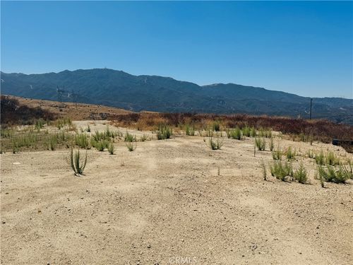0 Mad Rd, Newhall, CA, 91321 | Card Image