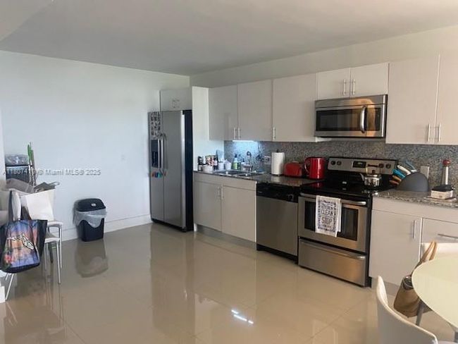 APT-1011W - 2801 Ne 183 Rd St, Condo with 1 bedrooms, 2 bathrooms and null parking in Aventura FL | Image 8