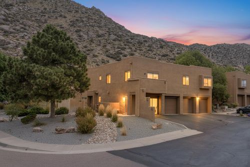 unit-1b-2900 Vista Del Rey Ne, Albuquerque, NM, 87112-8100 | Card Image