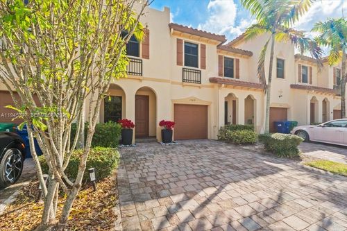 17619 Sw 153rd Path, Miami, FL, 33187 | Card Image