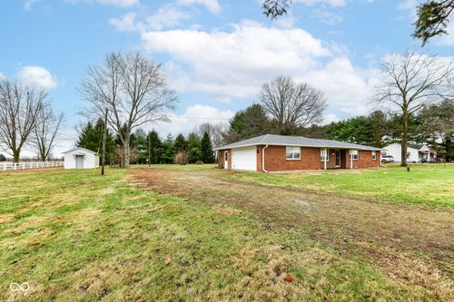 2496 E 500 S, Anderson, IN, 46017-9505 | Card Image