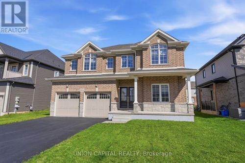 9352 Emerald Avenue, Niagara Falls (Lyons Creek), ON, L2G3R6 | Card Image
