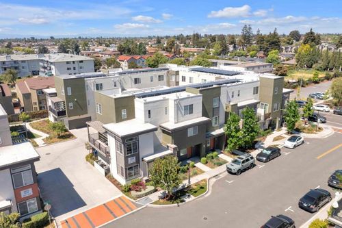 29255 Hub Ct, Hayward, CA, 94544-7711 | Card Image