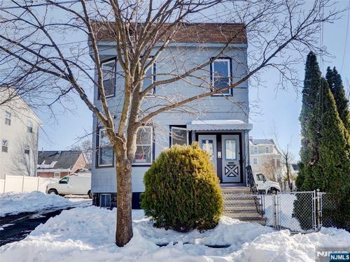 94 Columbus Ave, Belleville, NJ, 07109-2066 | Card Image