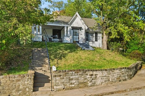 1117 James St, Wilkinsburg, PA, 15221-1543 | Card Image