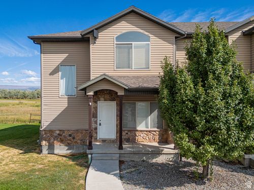 apt-25-1616 300, Vernal, UT, 84078-3924 | Card Image