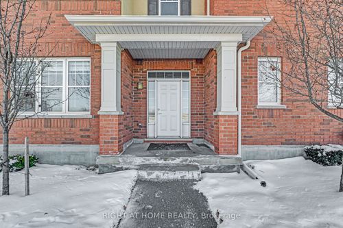 101-277 Gatwick Dr, Oakville, ON, L6H0K7 | Card Image