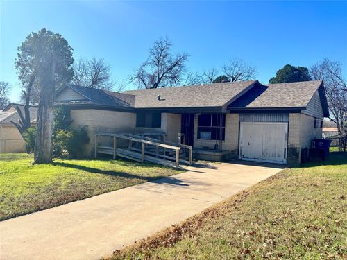 4405 Malden Ln, Dallas, TX, 75216-6832 | Card Image