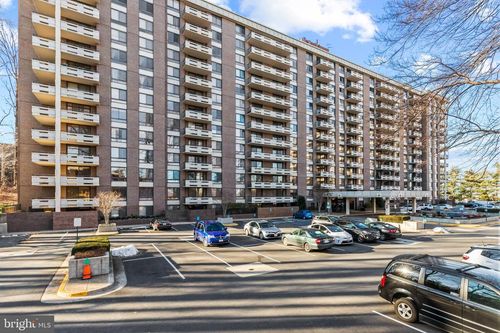 apt-315-1808 Old Meadow Rd, MCLEAN, VA, 22102-1827 | Card Image