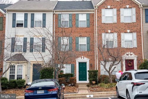 12436 Selkirk Cir, BRISTOW, VA, 20136-3061 | Card Image