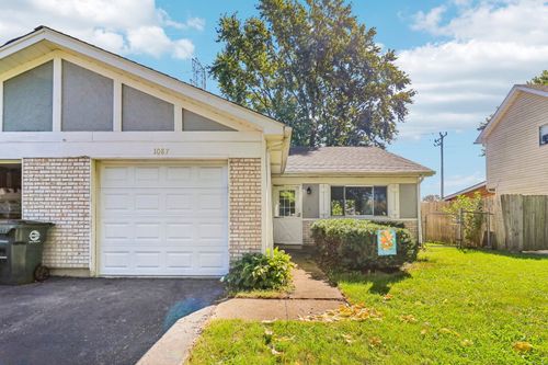 1087 Pheasant Run Ln, Aurora, IL, 60504-5970 | Card Image