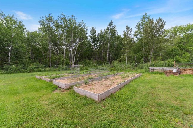 7972 E Kb Dr, House other with 4 bedrooms, 1 bathrooms and null parking in South Range WI | Image 40