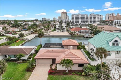 480 Oak Avenue, NAPLES, FL, 34108 | Card Image