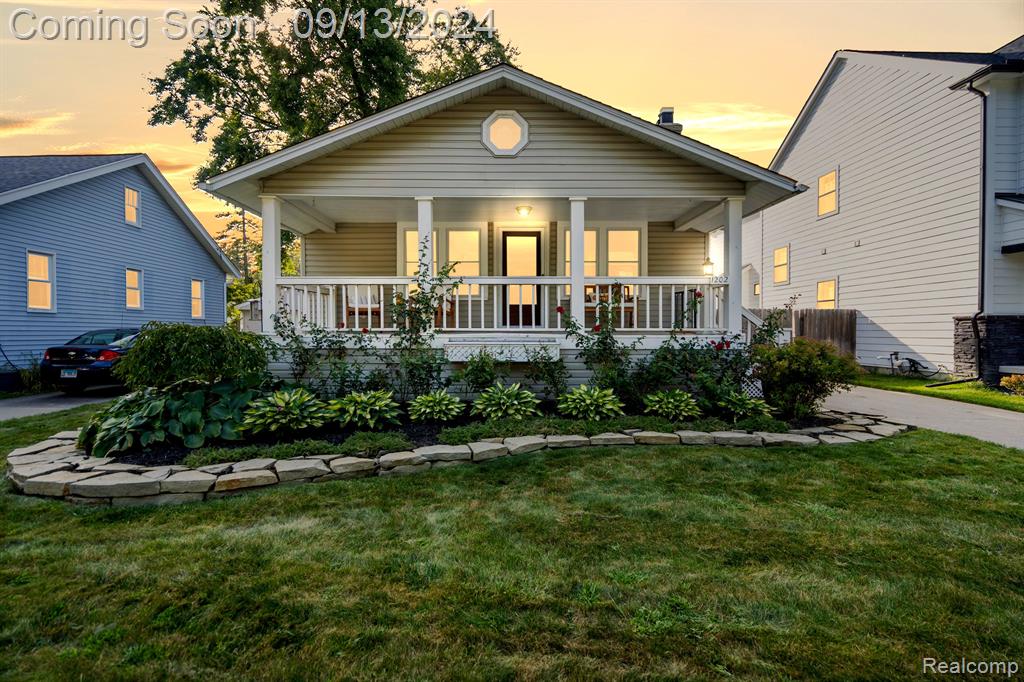 Etowah Ave, Royal Oak, MI 48067