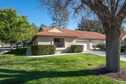 19921 Avenue Of The Oaks, Newhall, CA, 91321-1415 | Card Image