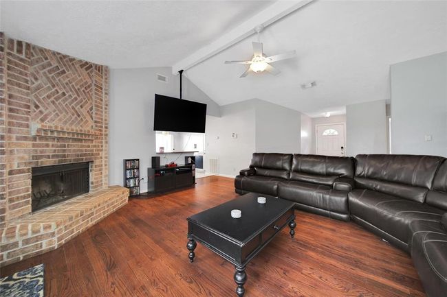 4706 Larksong Ln, House other with 3 bedrooms, 2 bathrooms and 2 parking in Spring TX | Image 17