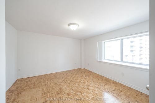 208-1407 Dupont St, Toronto, ON, M6H4J7 | Card Image