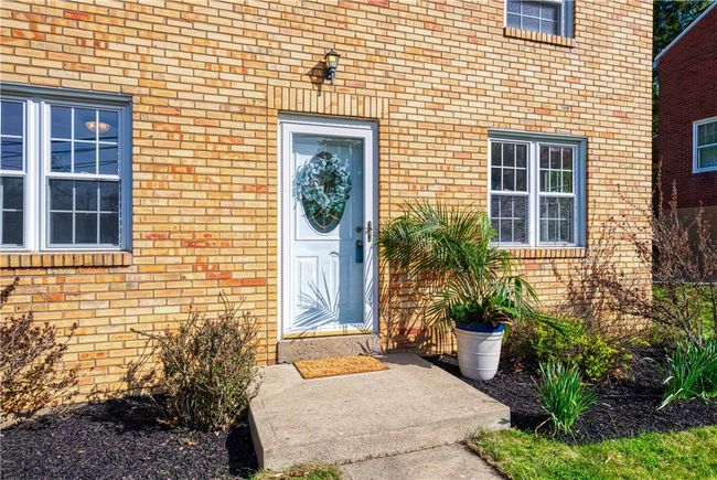 129 Buehner Dr. 3 Bedrooms, 1 Bathroom. | Image 4