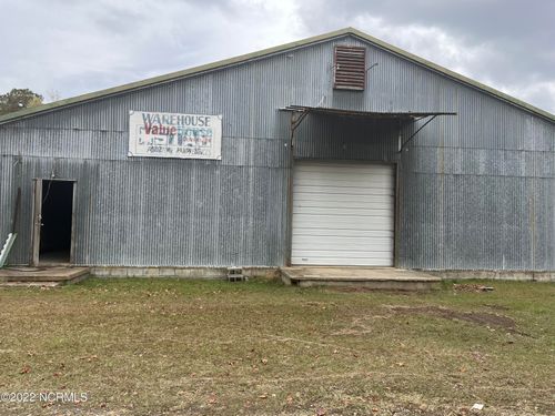 818 W Main St, Williamston, NC, 27892-2216 | Card Image