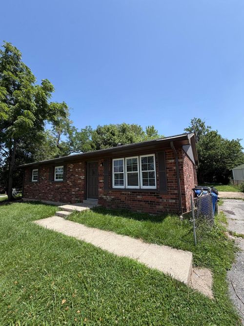 2405 Windwood Ct, Lexington, KY, 40509-1013 | Card Image
