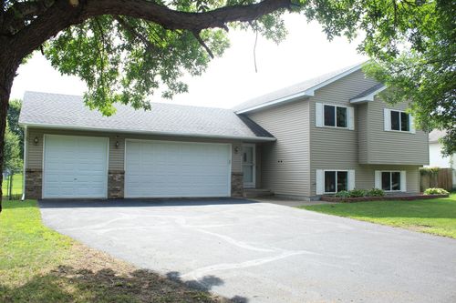 1432 Zachary St S, Cambridge, MN, 55008-9319 | Card Image