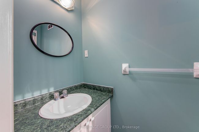 70 Moore Ave, House other with 4 bedrooms, 3 bathrooms and 9 parking in Everett ON | Image 14