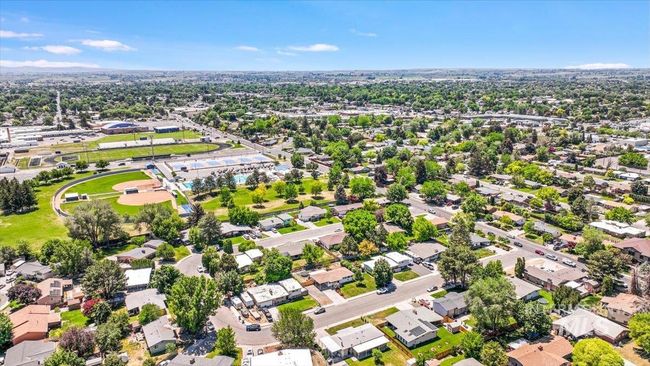 1567 Princeton Dr, House other with 5 bedrooms, 3 bathrooms and 1 parking in Twin Falls ID | Image 39