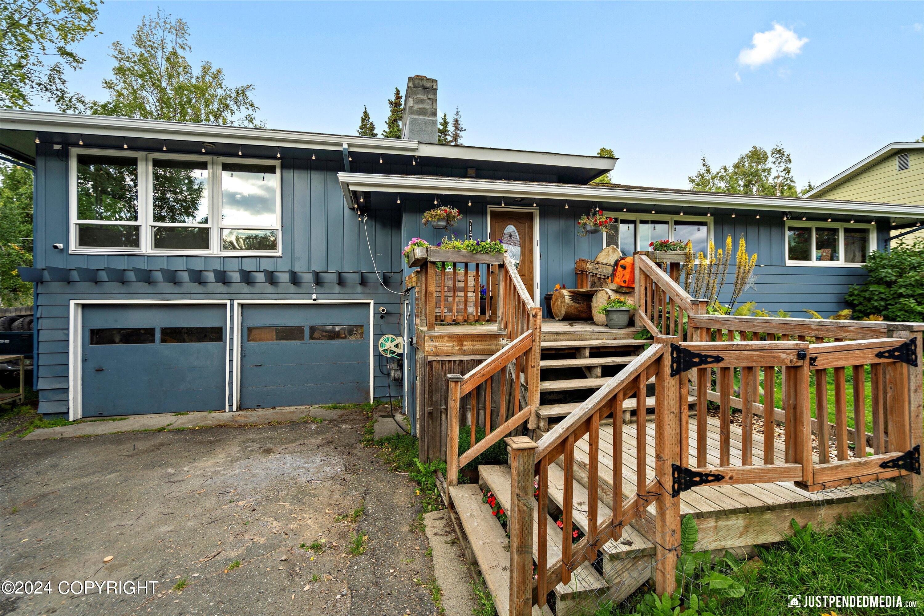 Crawford St, Anchorage, AK 99502