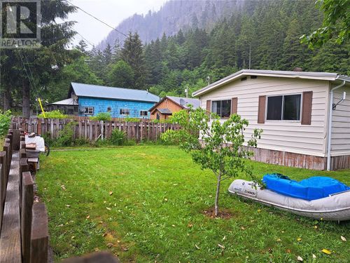 132 Maquinna Ave, Zeballos, BC, V0P2A0 | Card Image