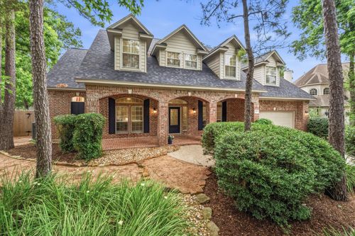 130 E Fairbranch Cir, The Woodlands, TX, 77382-4409 | Card Image