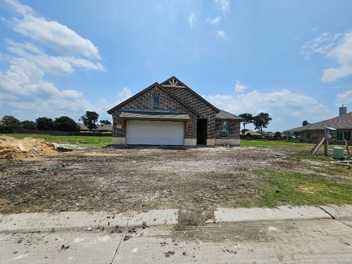 813 Silverleaf Dr, Ennis, TX, 75119-7755 | Card Image