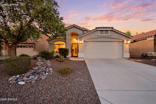 2928 E Shady Spring Trl, Phoenix, AZ, 85024-6250 | Card Image