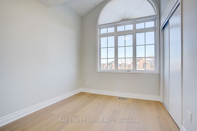7 Debonair St, House attached with 4 bedrooms, 4 bathrooms and 2 parking in Richmond Hill ON | Image 23