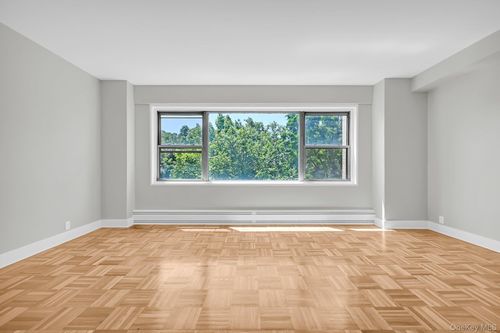 apt-3c-9 Fordham Hill Oval, Bronx, NY, 10468-4851 | Card Image