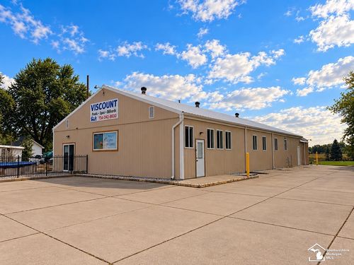 2600 N Monroe St, Monroe, MI, 48162-5305 | Card Image