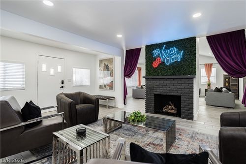 1913 Birch St, Las Vegas, NV, 89102-4405 | Card Image