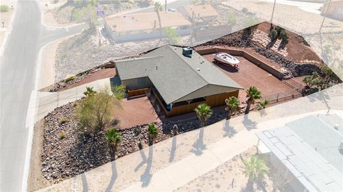 1678 Rio Vista Dr, Bullhead City, AZ, 86442-7224 | Card Image