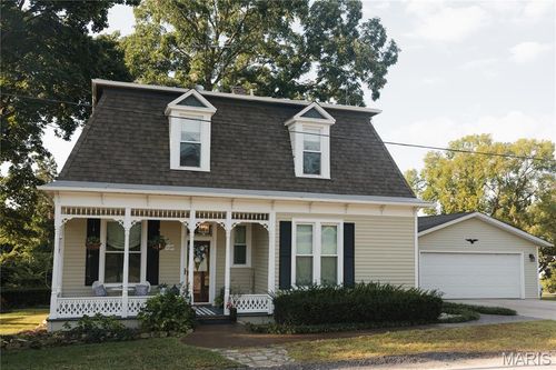 5548 Chestnut St, Augusta, MO, 63332-1008 | Card Image
