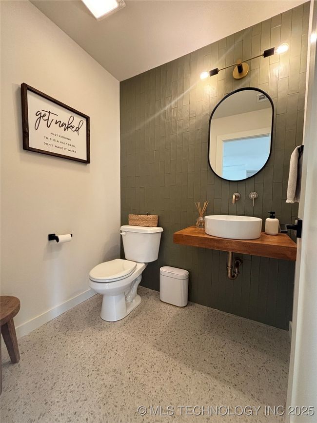 12204 Pacific Cir, House other with 3 bedrooms, 3 bathrooms and null parking in Sperry OK | Image 22