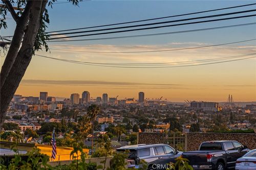 103a-2600 E 20th St, Signal Hill, CA, 90755 | Card Image
