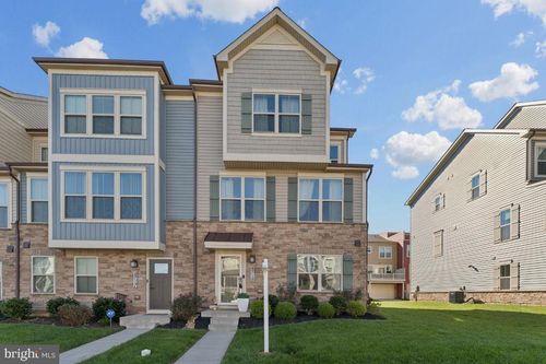 8715 Shady Pines Dr, FREDERICK, MD, 21704-6769 | Card Image