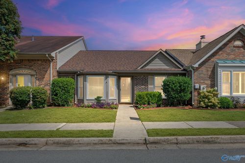 6864 Steeplechase Dr Nw, Huntsville, AL, 35806-2069 | Card Image