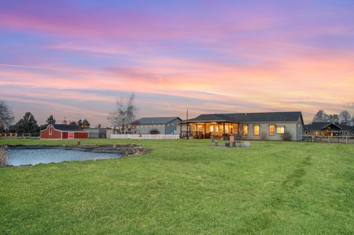 21435 Modoc Ln, Bend, OR, 97702-9781 | Card Image