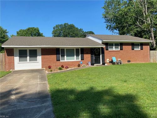 9 Lilac Ct, Newport News, VA, 23601-3152 | Card Image