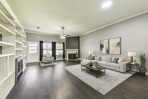 911 Woodfern Glen Ln, Pearland, TX, 77584-4011 | Card Image