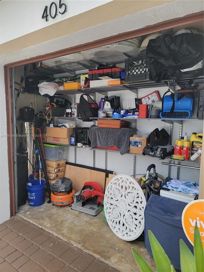 405 Ne 25 Th Ter, House other with 3 bedrooms, 2 bathrooms and null parking in Homestead FL | Image 42