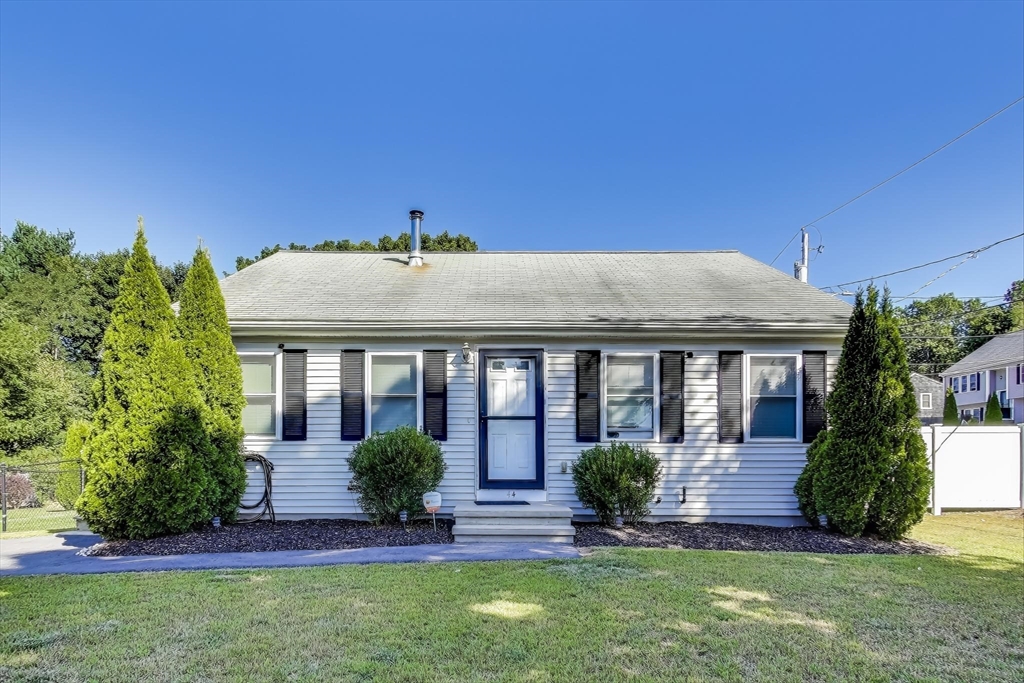 Bennett St, Brockton, MA 02302