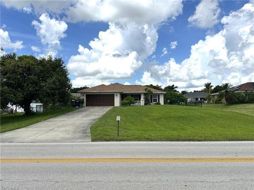 688 Homestead Rd S, LEHIGH ACRES, FL, 33974-9683 | Card Image