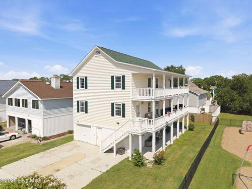 930 Riptide Ln, Carolina Beach, NC, 28428-4643 | Card Image
